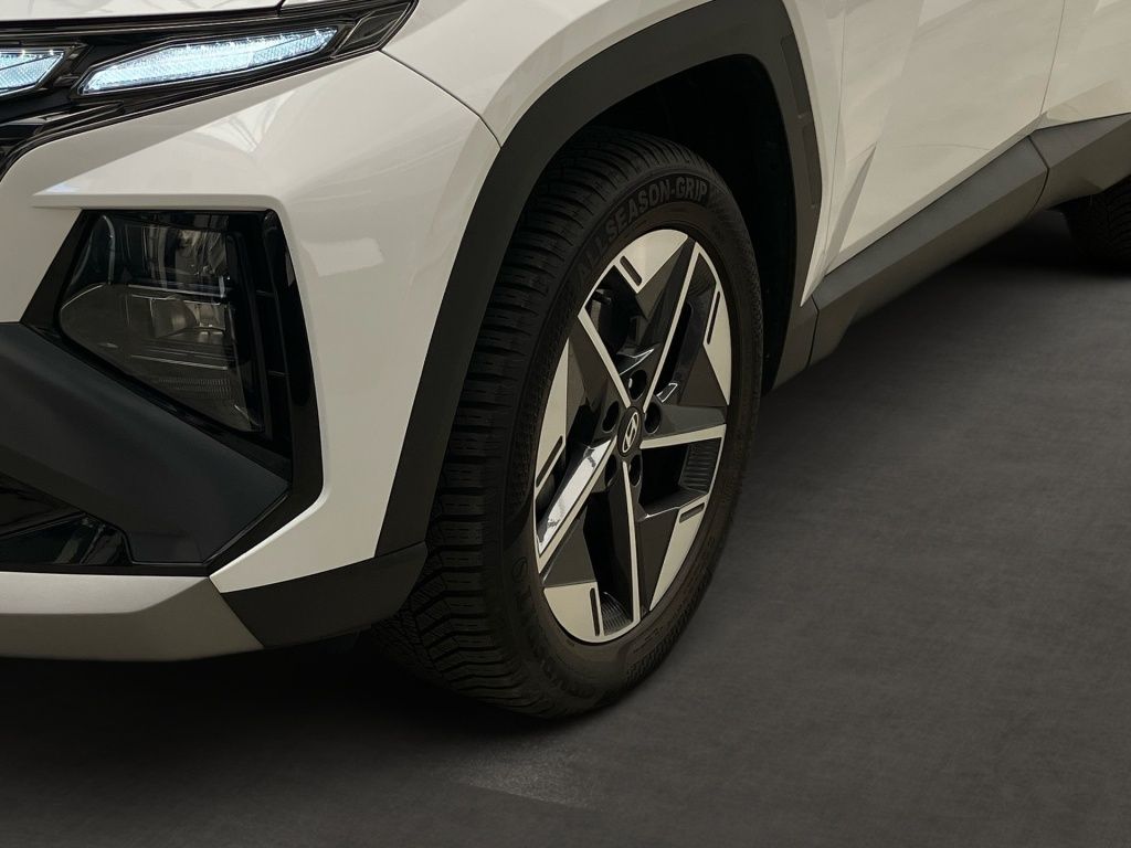 Fahrzeugabbildung Hyundai Tucson 1.6 T-GDI Trend Hybrid 2WD (215PS) ACC LM