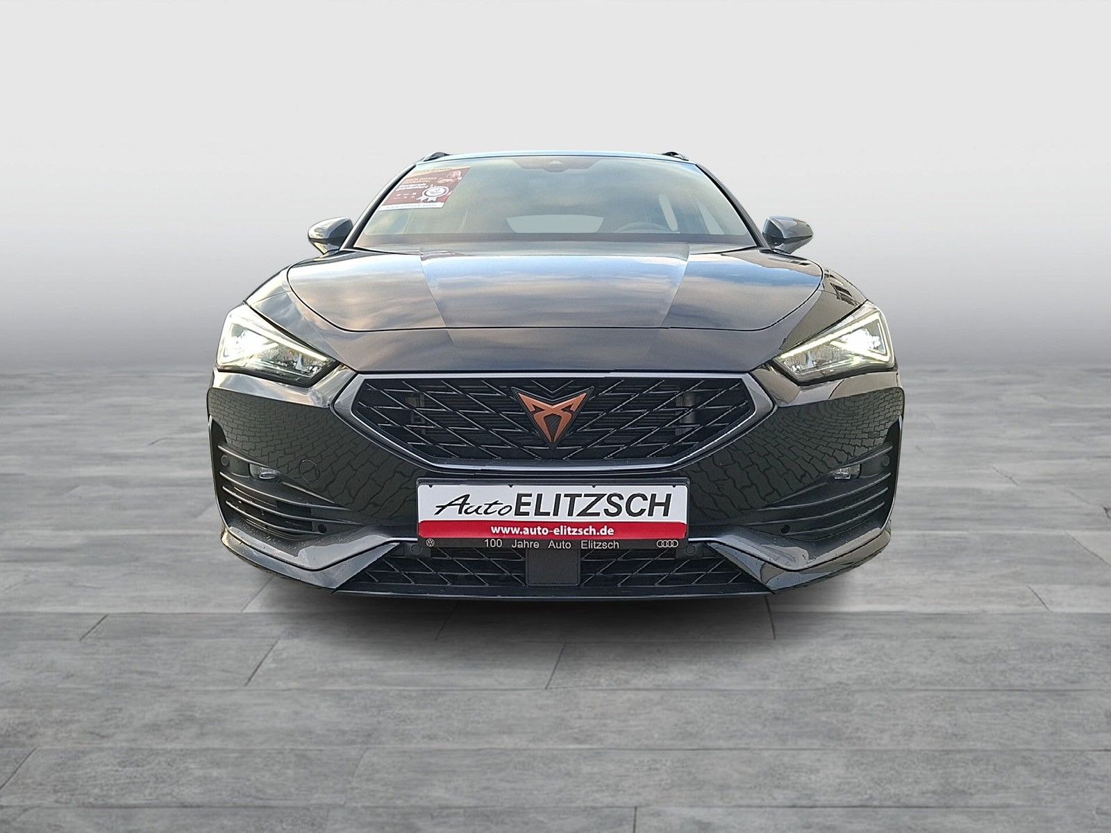 Fahrzeugabbildung CUPRA Leon ST VZ 4Drive DSG LED AHK Navi AID ACC RFK S