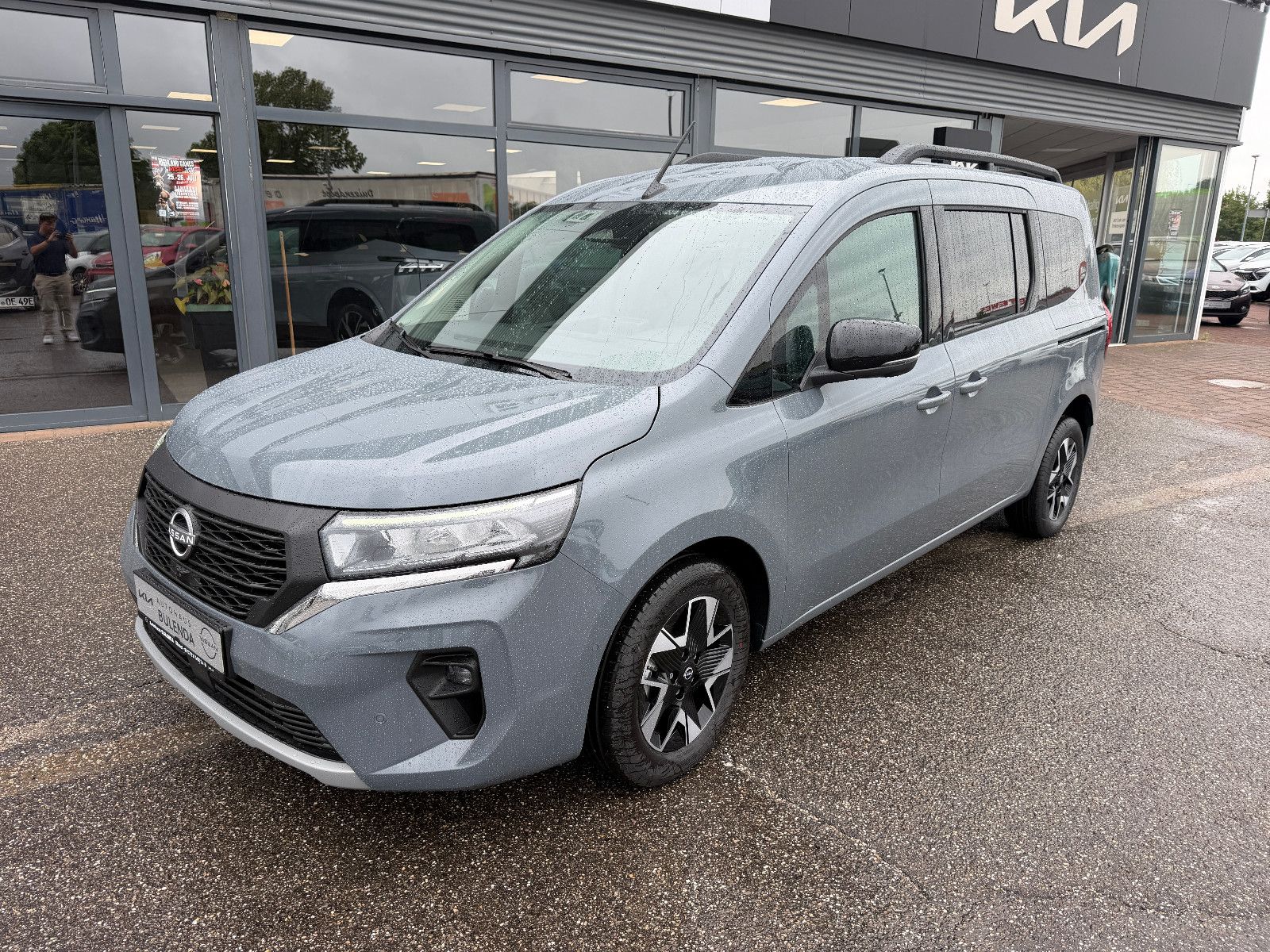 Nissan TOWNSTAR L2 1.3 DIG-T 7AT TEKNA Kombi 7 Sitzer imagem 2