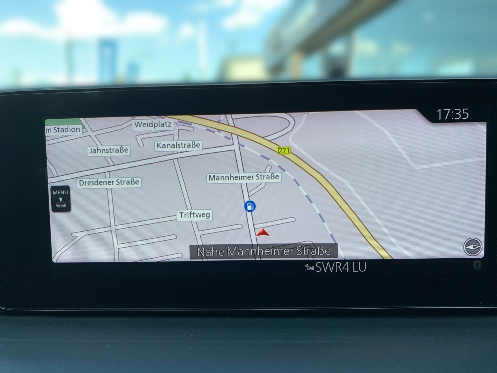 Fahrzeugabbildung Mazda CX-30 2.0 SKYACTIV-G M Hybrid Selection Navi