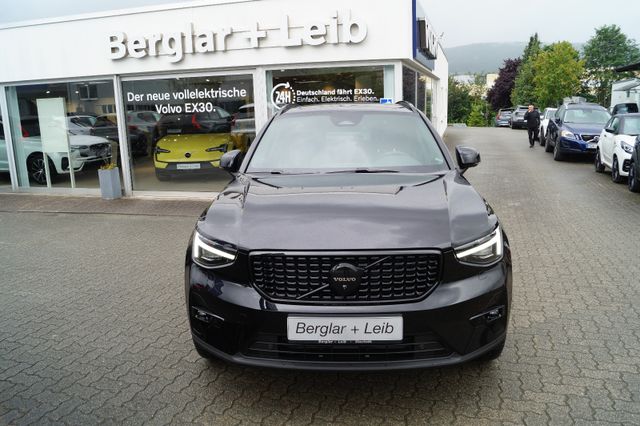 Volvo XC40 B4 Benz. 2WD Ultra Black Edit DKG/AHK/Pixel