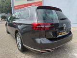 Volkswagen Passat Variant Highline*ACC*Pano*Massagesitz*AHK - Volkswagen Passat Variant in Mönchengladbach
