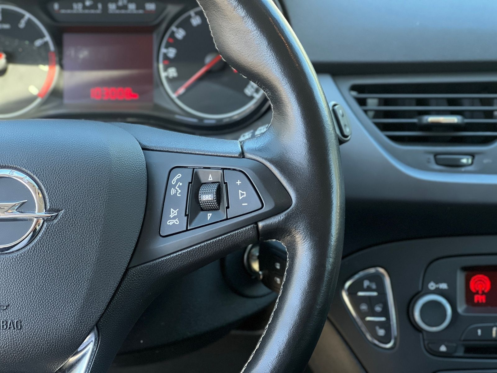 Fahrzeugabbildung Opel Corsa E Edition KLIMA SHZ LKHZ ALU