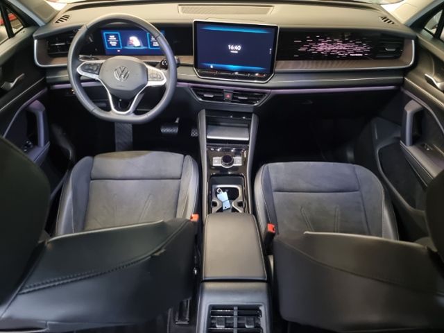 Fahrzeugabbildung Volkswagen Tayron 2.0 TDI Elegance 4Motion 7-SITZER STHZG N