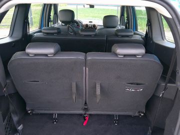 Dacia Lodgy Stepway Celebration
