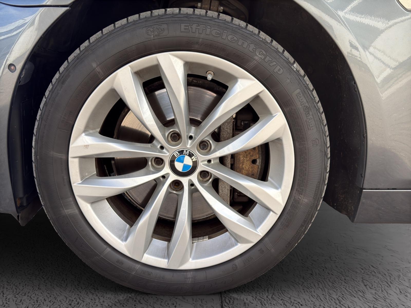 BMW 530 d xDrive+Navi+Kamera+Head-Up+Panaroma+8XLM
