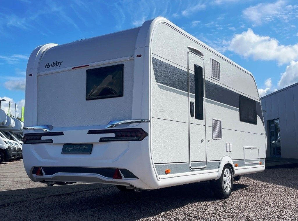 Fahrzeugabbildung Hobby Excellent 460 SL Verfüg./Sparen Sie 4.943,- €