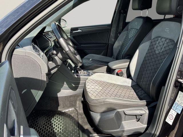 Volkswagen Tiguan R-Line 4Motion+AHG-Schw.+HUD+Bus.-Prem+Ma