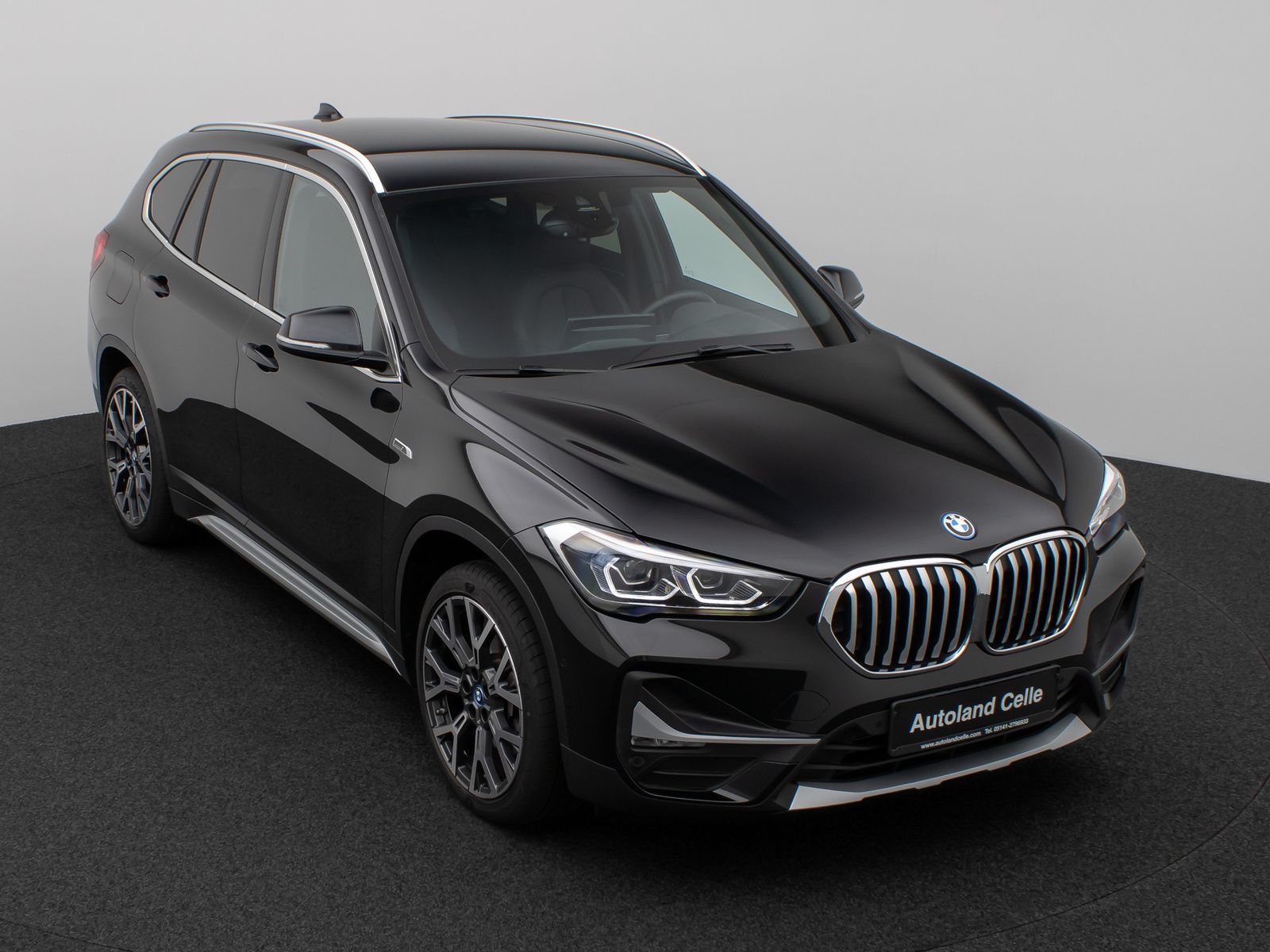 Fahrzeugabbildung BMW X1 xD25e xLine Kamera HUD DAB H/K Komfort Sport