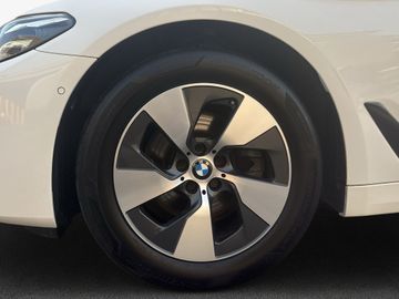 BMW 520 - 8