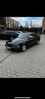 BMW E39 523i Rostfrei Tausch möglich - BMW 523 in München