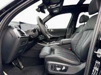 BMW X5 M60 - Vorschau Bild 16