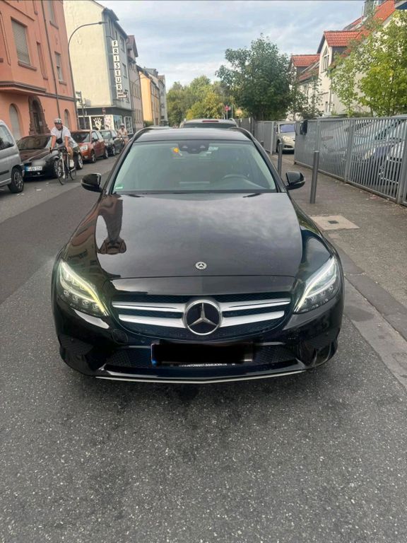 Image of Mercedes-Benz C 200