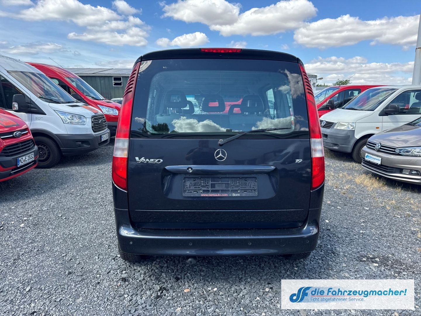 Fahrzeugabbildung Mercedes-Benz Vaneo Compact Van El. Panodach Leder *EXPORT