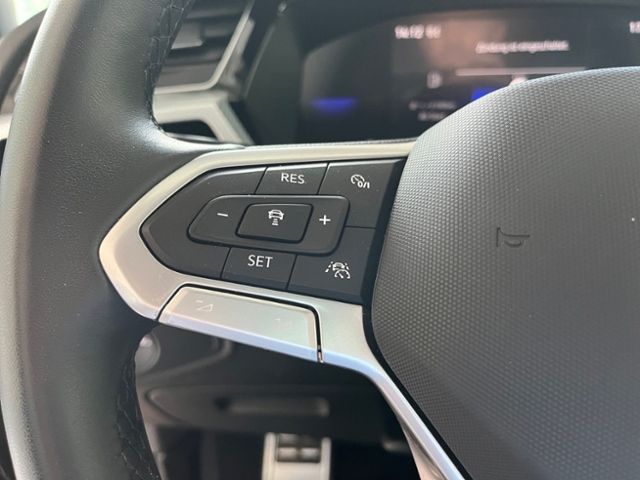 Fahrzeugabbildung Volkswagen Touran 1.5 TSI DSG GOAL LED AHK NAV 7-SITZE