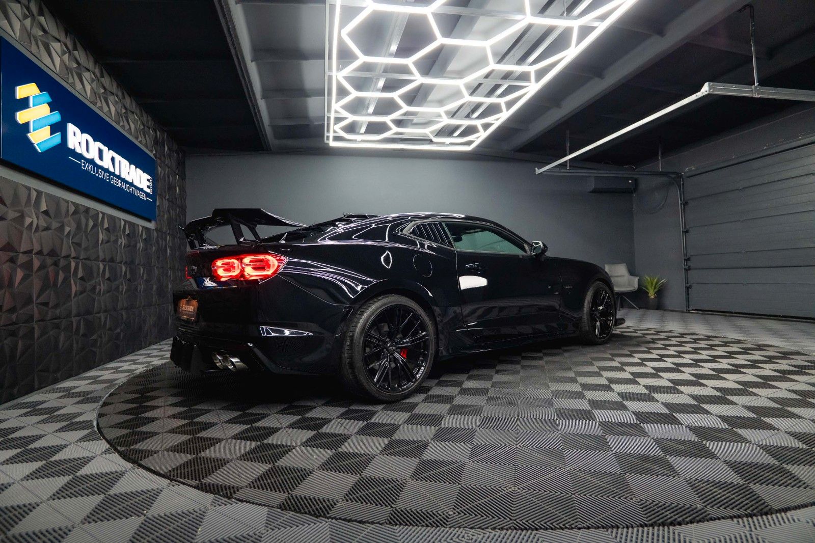 Fahrzeugabbildung Chevrolet Camaro 6.2 SS Coupe ZL1 Performance *CORSA*19%*
