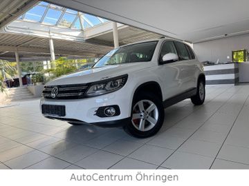 Volkswagen Tiguan - 1