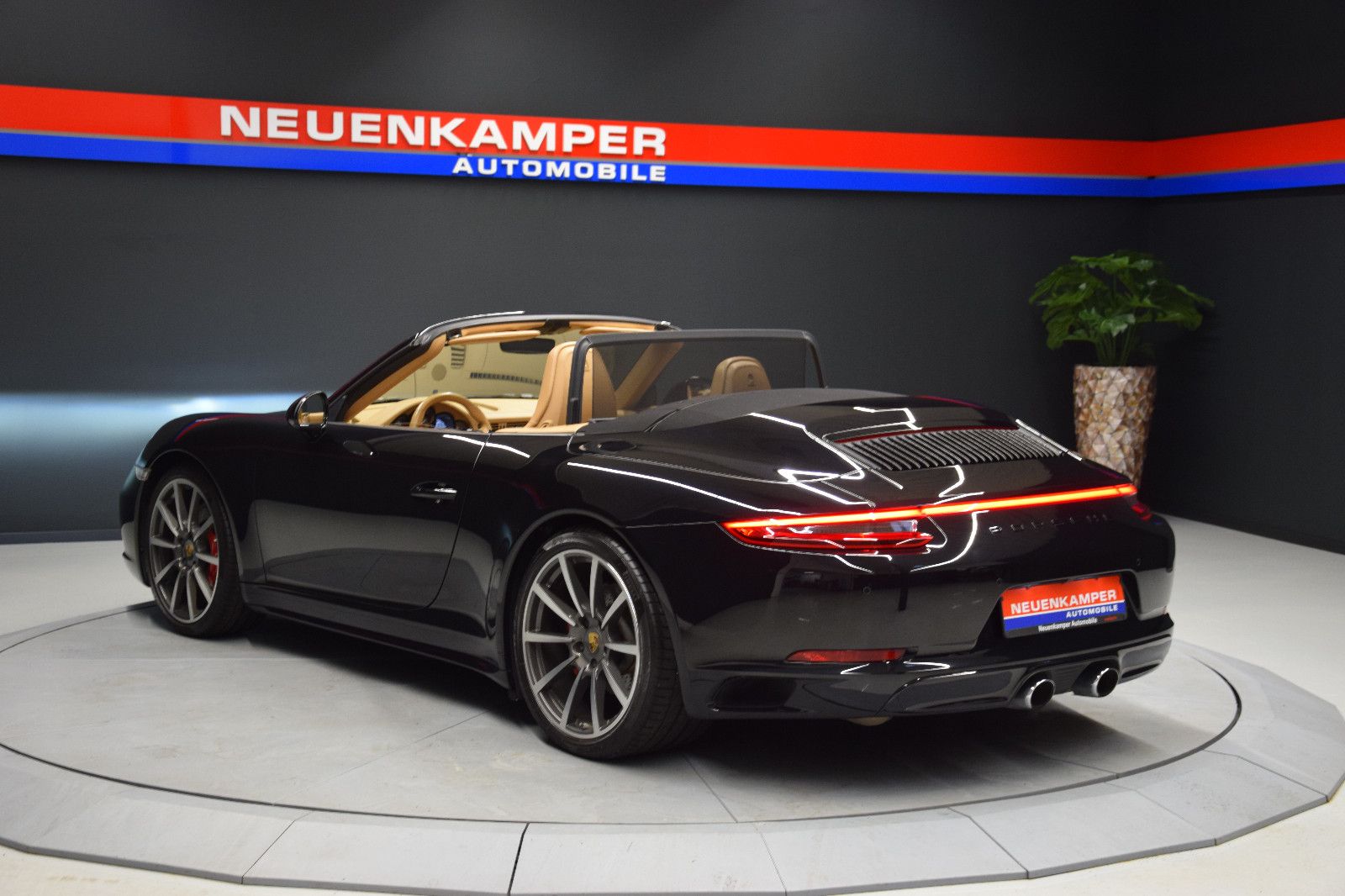 Fahrzeugabbildung Porsche 911/991.2 Carrera 4S Cabrio BOSE S.AGA Sitzlüft.