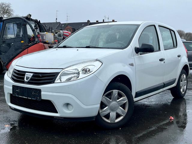 Dacia Sandero Live