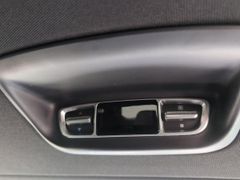 MERCEDES-BENZ V250 d EDITION 4MATIC kompakt AMG~Distr.~