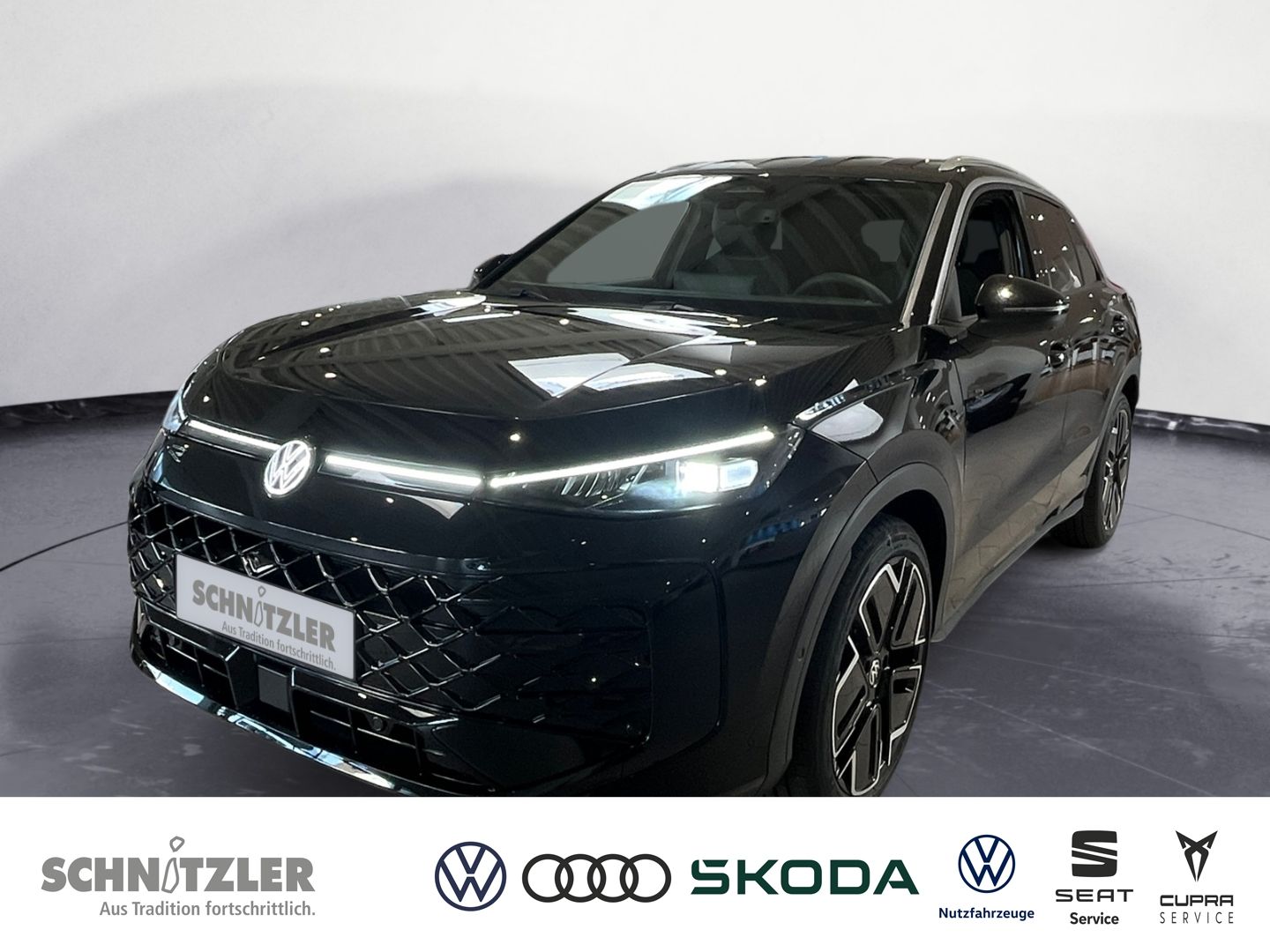 Volkswagen T-Roc R-Line 1.5 eTSI DSG AHK/360°/MATRIX/NAVI++