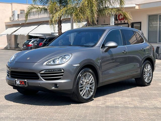 Porsche Cayenne 3.0 Diesel 245CV no superbollo
