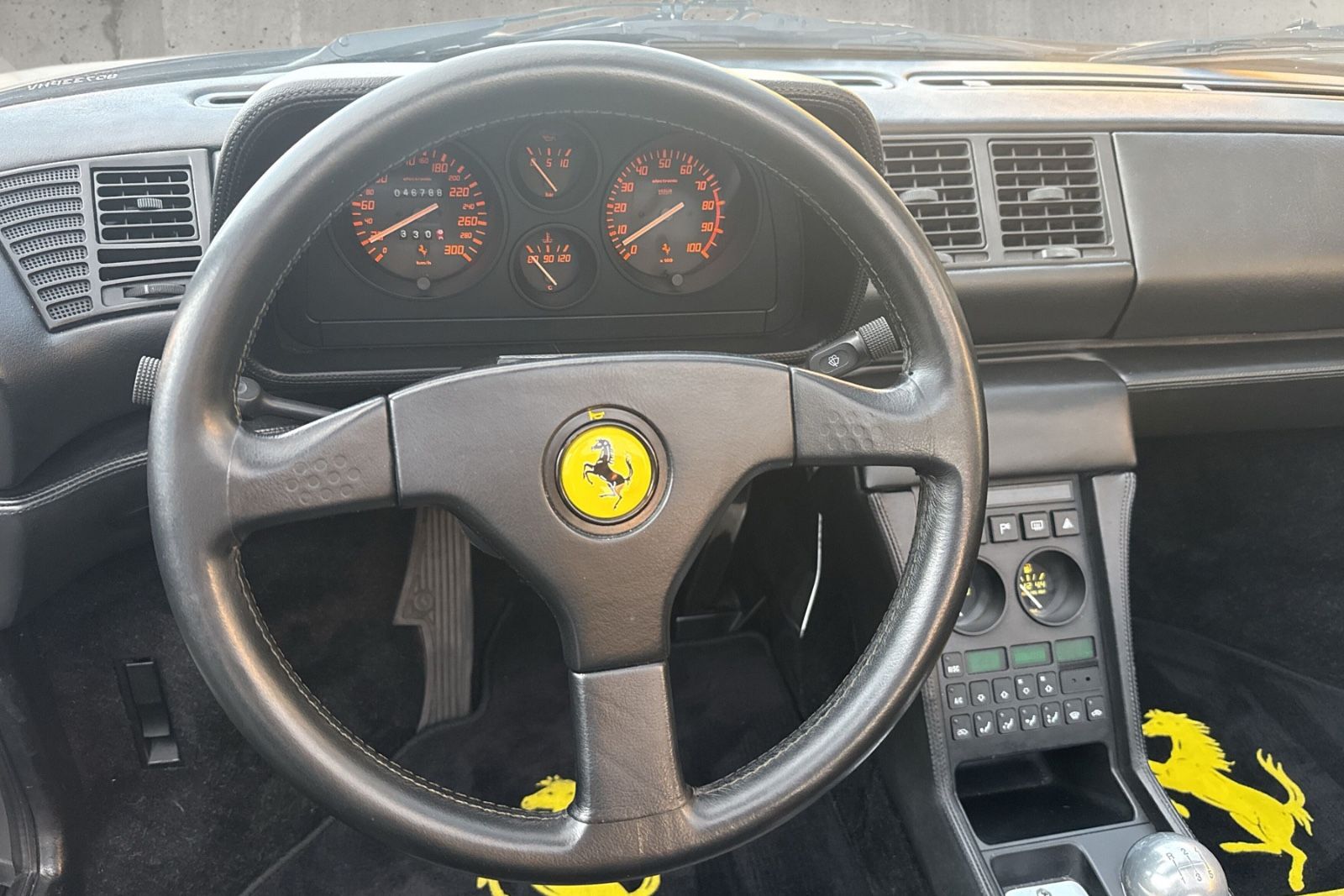 Fahrzeugabbildung Ferrari 348 ts*Deutsches Auto*Scheckheft