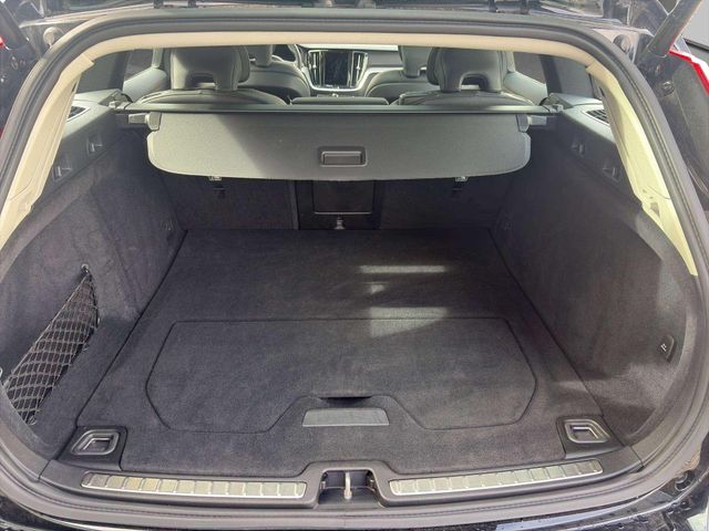 Volvo V60 Cross Country Ultimate B4 Diesel AWD