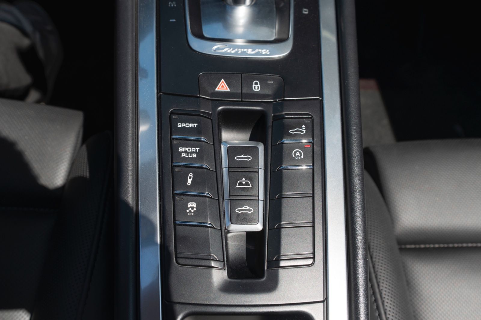 Fahrzeugabbildung Porsche 911 Carrera S Cabrio BOSE SPORT-CHRONO PASM NAV