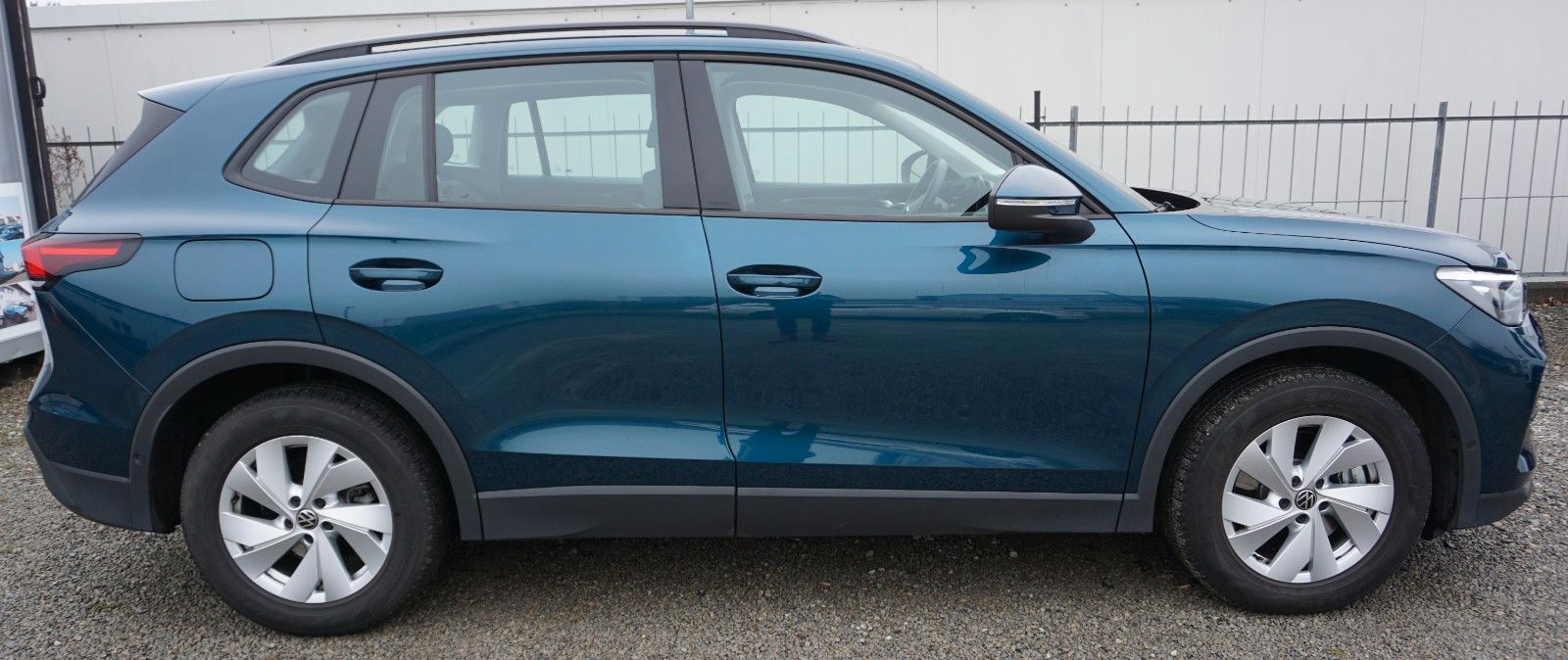 Fahrzeugabbildung Volkswagen Tiguan 2.0 TDI Kamera,Navi,LED, CarPlay, AHK el.