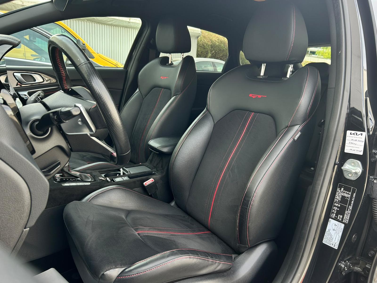 Kia Ceed GT 2.HD|AKPRAPOVIC|4xSHZ|KAMERA|18"|DIGITAL