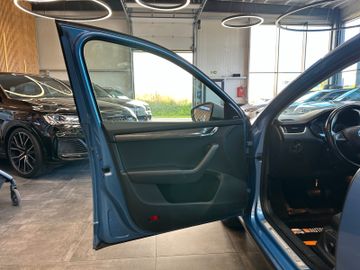 Skoda Octavia*KEYLESS*MEMORY*StandHZ*SitzHZ(VH)*ACC*