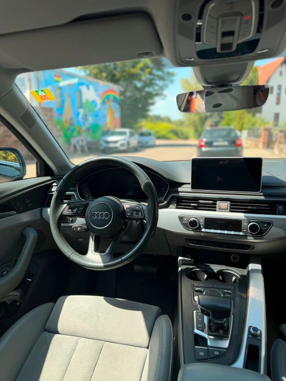 Image of Audi A4