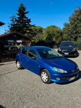 Peugeot 206 1.4 HDi 5p. Enfant Terrible - gebrauchte Peugeot 206 aus dem Jahr 2008