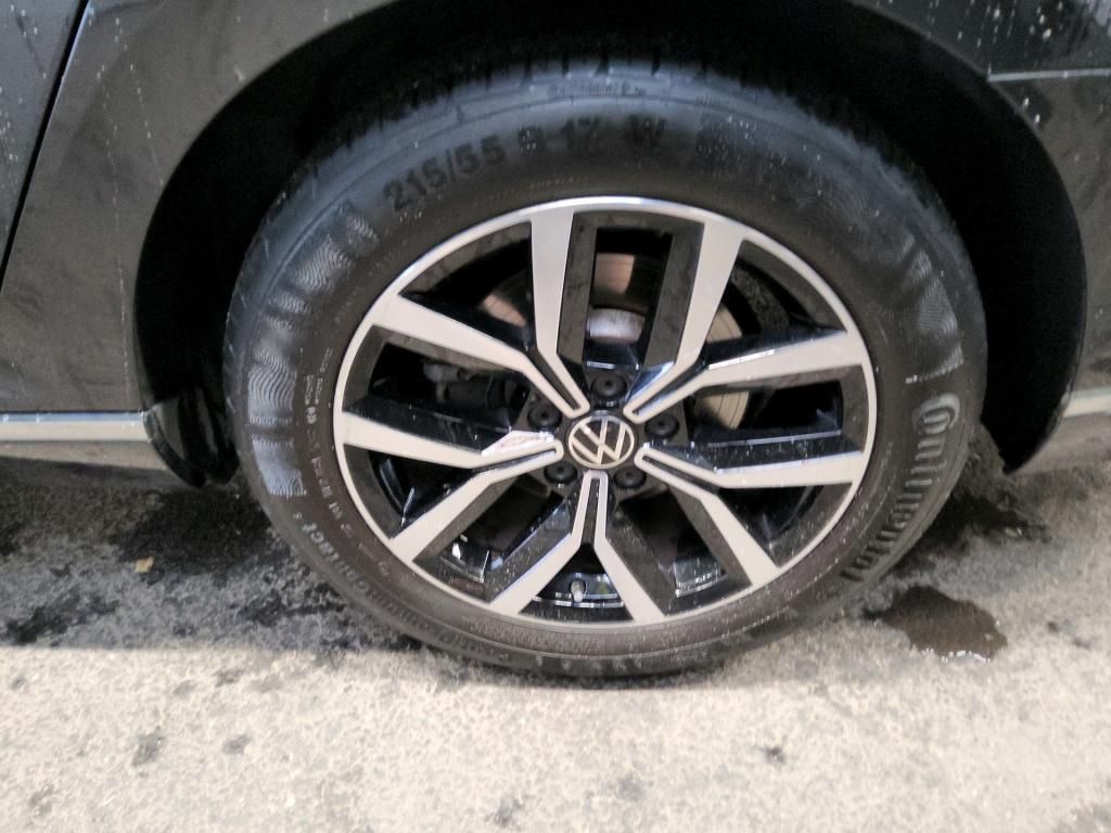Volkswagen Passat Variant Elegance 2.0 TDI SCR Pano*PDC*RFK