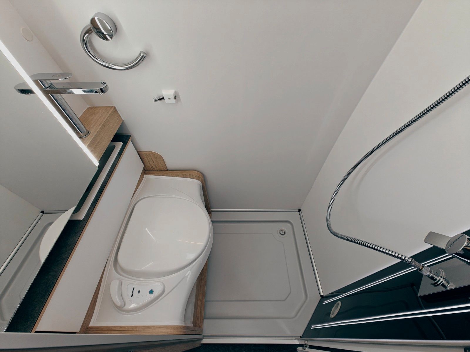 Fahrzeugabbildung Frankia YUCON 7.0 4x4 LOUNGE X by palmo