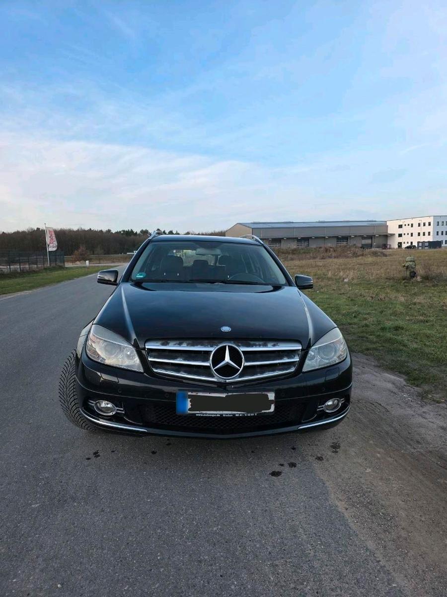 Mercedes-Benz 220 2009 — photo 5