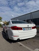 BMW 520d A - - BMW 5er Reihe Gebrauchtwagen in Stuttgart