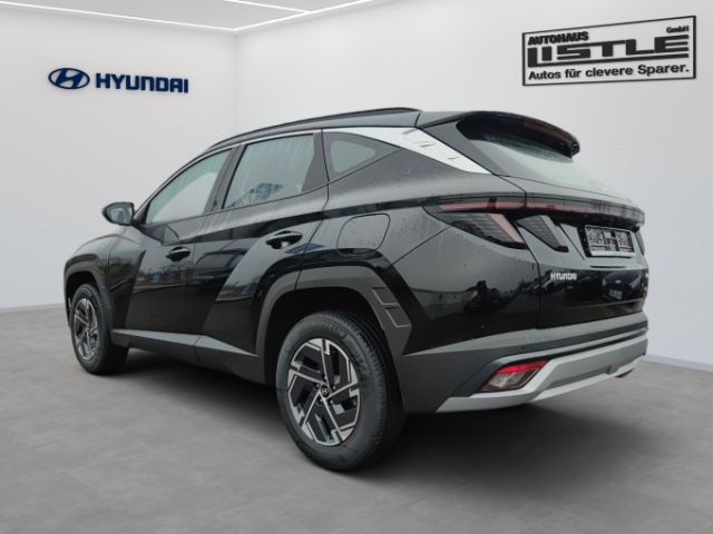 Fahrzeugabbildung Hyundai Tucson MY25 HEV 1.6 T-GDI (215PS)  Select+Design