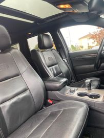 Jeep Grand Cherokee - 9