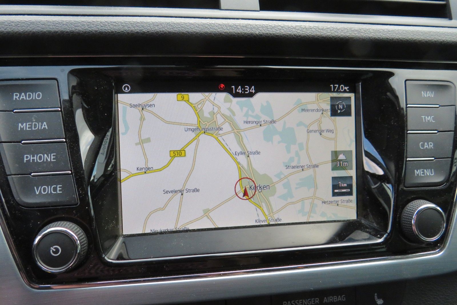 Fahrzeugabbildung SKODA Fabia Combi Ambition NAVI PDC GJ SITZH APP 1.HD