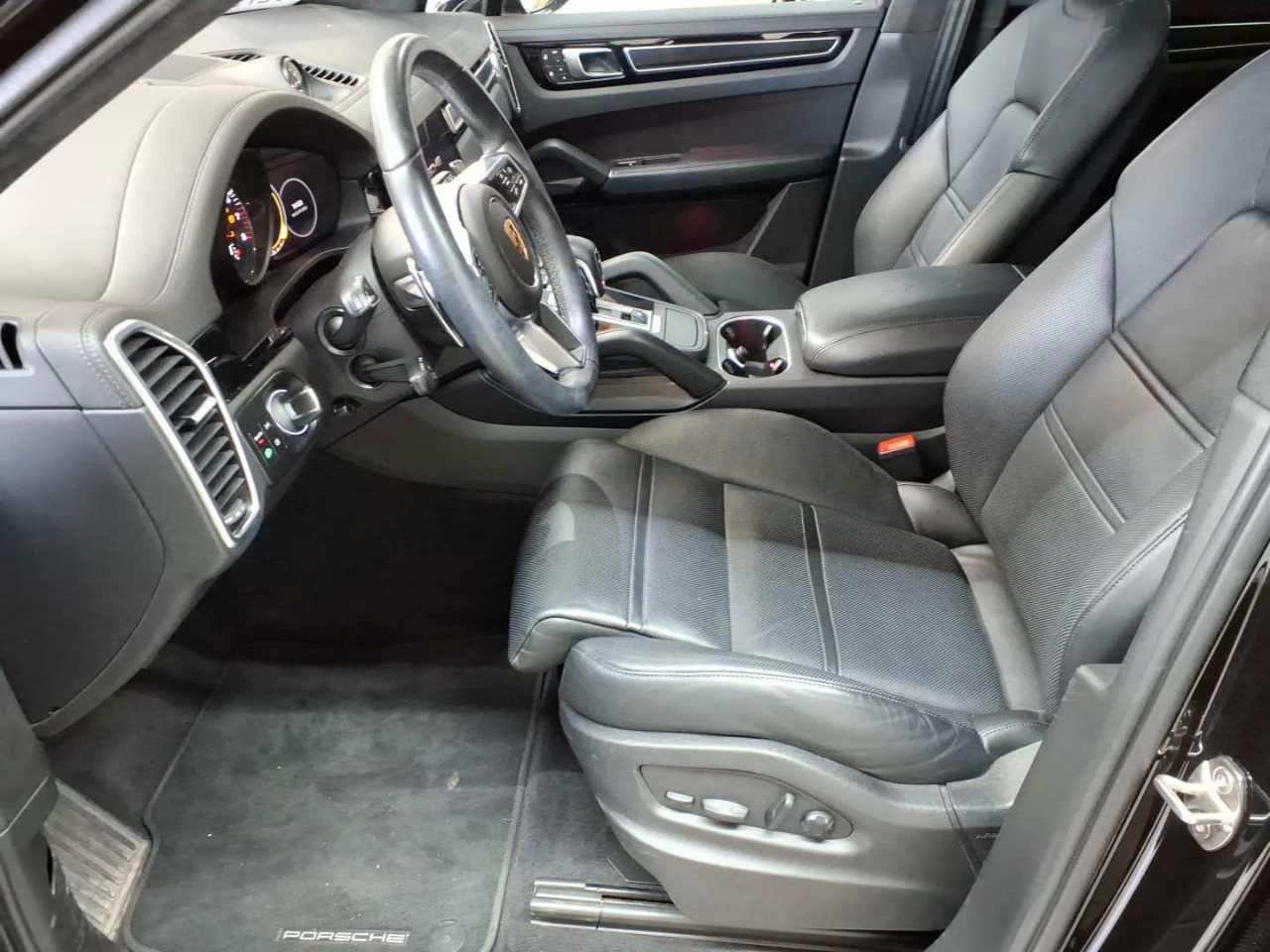 Porsche Cayenne GTS Pano HuD Massage SC Luft