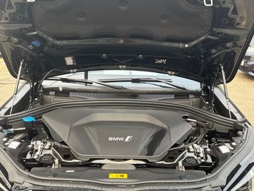 BMW iX2 EDRIVE20 M Sportpaket Head-Up DAB LED RFK