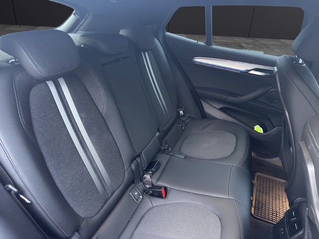 Fahrzeugabbildung BMW X2 xDrive 25 e M Sport/1.Hand/Navi/Kamera/LED