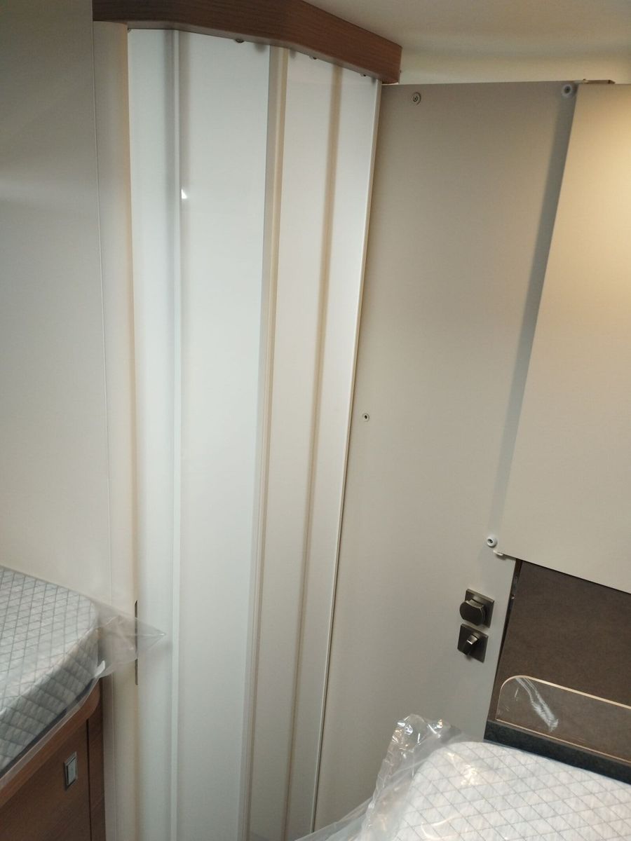 Fahrzeugabbildung Malibu Genius 641 LE Klimaautomatik, Radio DAB