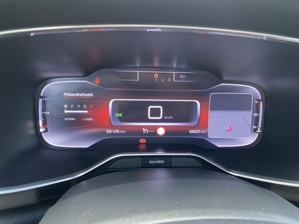 Fahrzeugabbildung Citroën C5 Aircross PT 130 S&S FEEL *Sitzh.*Navi*Cam*