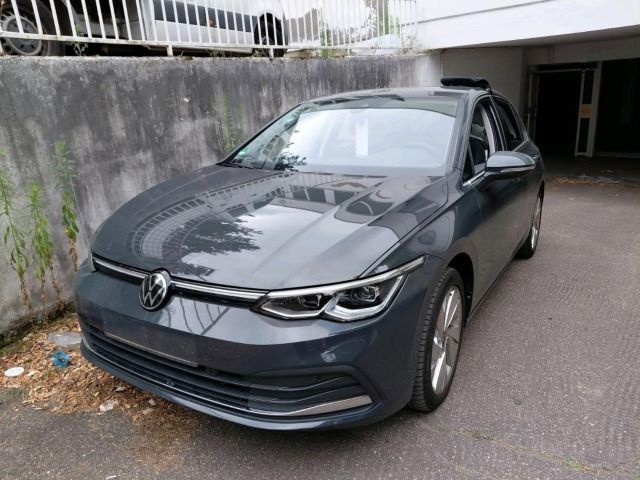 Volkswagen Golf VIII 1.5 eTSI Style+DSG+PDC+LED+SHZ+ACC+Kli imagem 2