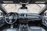 BMW X6 xDrive50i M-SPORTPAKET ACC HUD LED 360° H&K - BMW X6 mit Benzin-Antrieb: Geländewagen, Automatik