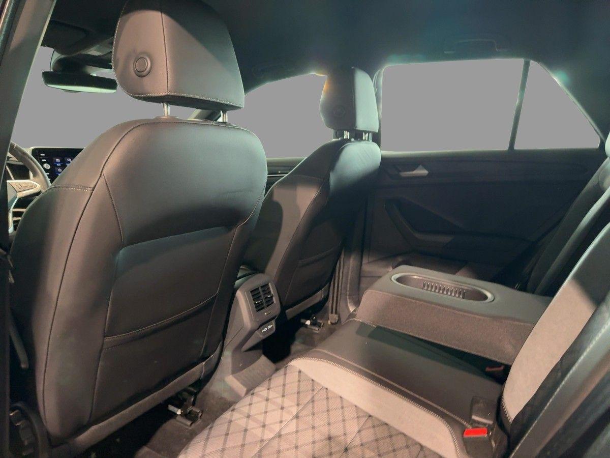 Volkswagen T-Roc 2.0TDI R-Line App-Connect LED PDC I-Cockpi, миниатюра 8