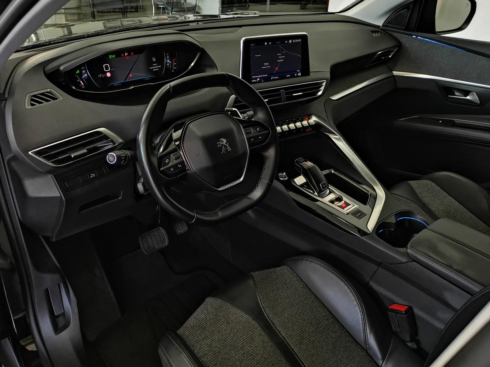 Peugeot 3008 Allure Aut.*Virtual*360°Ka*CarPlay*Navi*SHZ